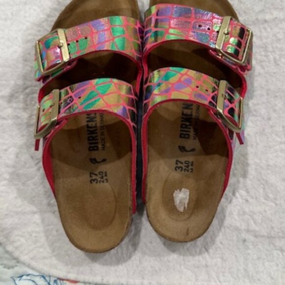 Birkenstock Arizona Gator Gleam Barbie Pink Two-Strap Comfort Women Sandal - Picture 1 of 3